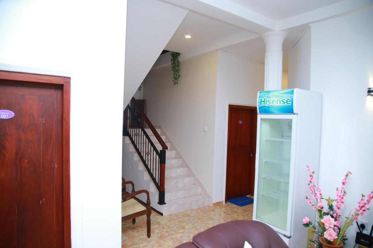 Aken Villa Hikkaduwa Exterior foto