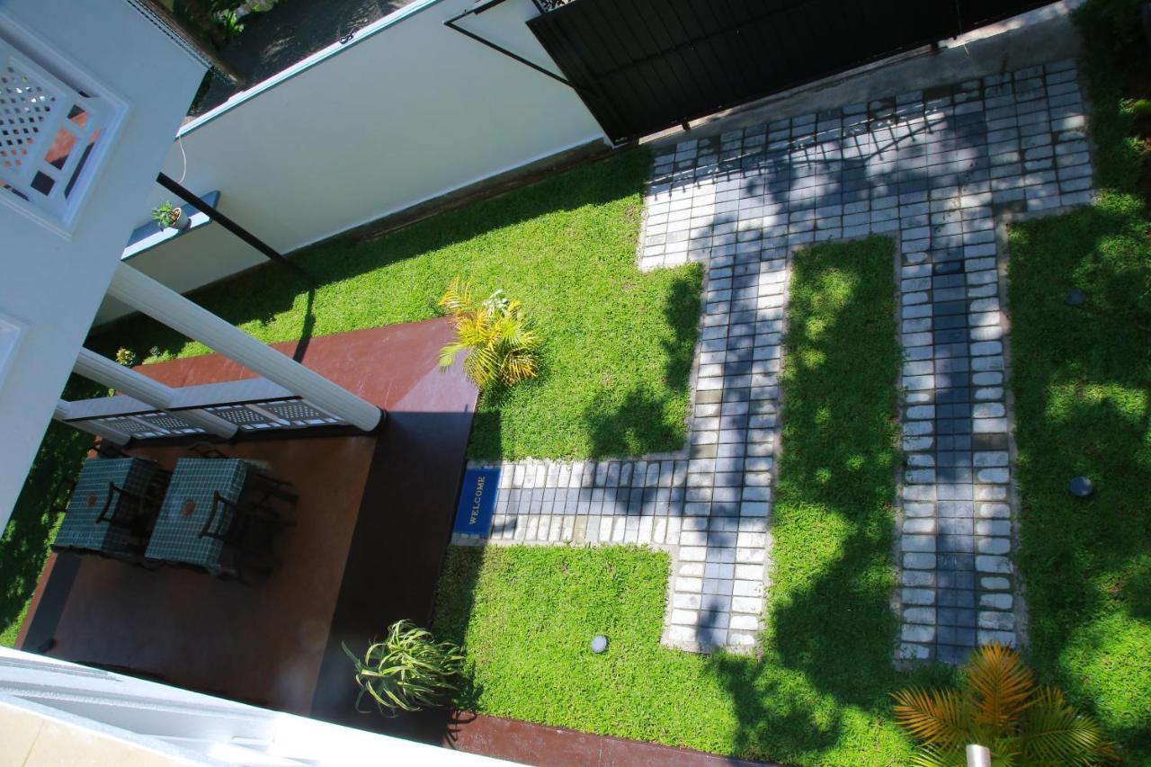Aken Villa Hikkaduwa Exterior foto